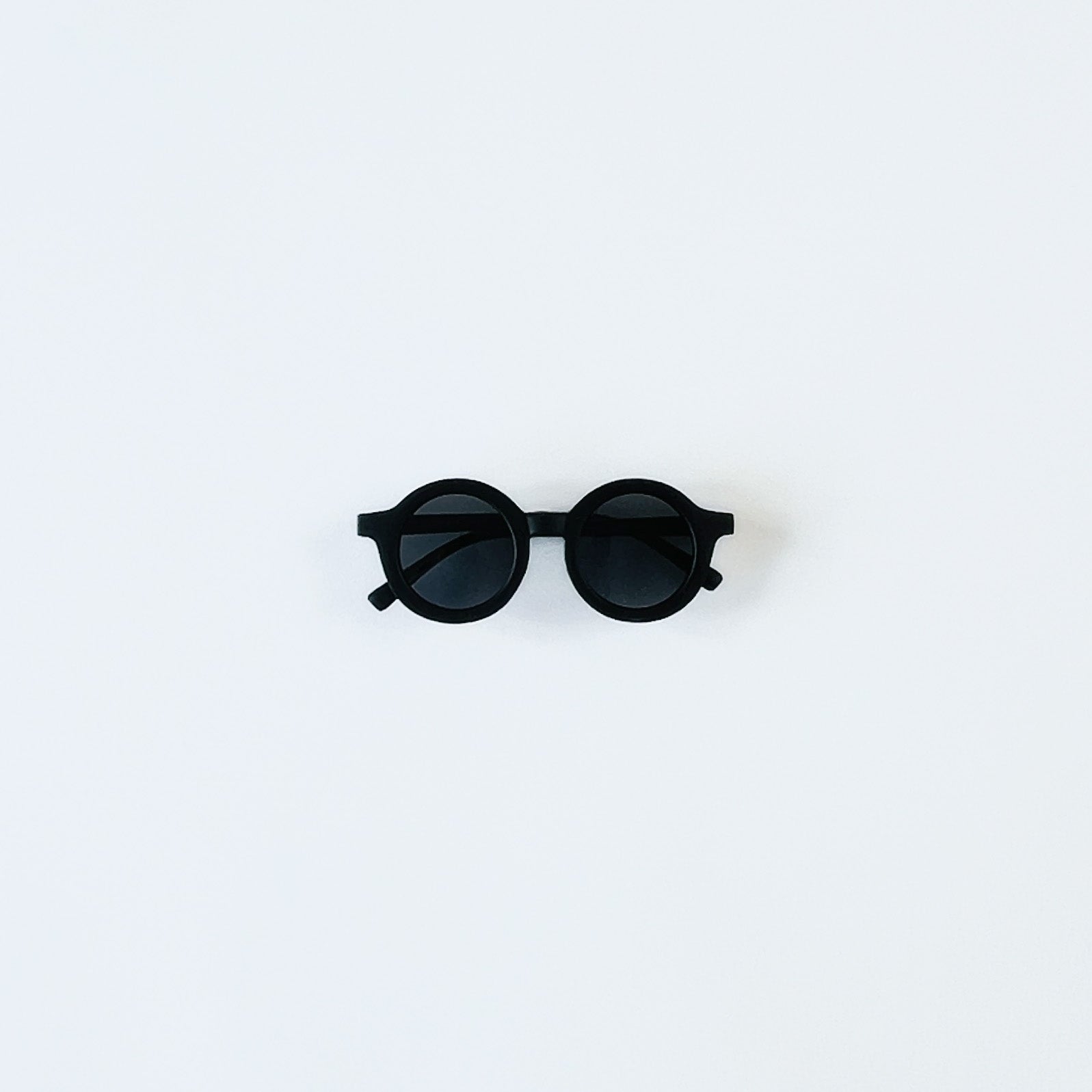 Little Blue Round Sunglasses Noir